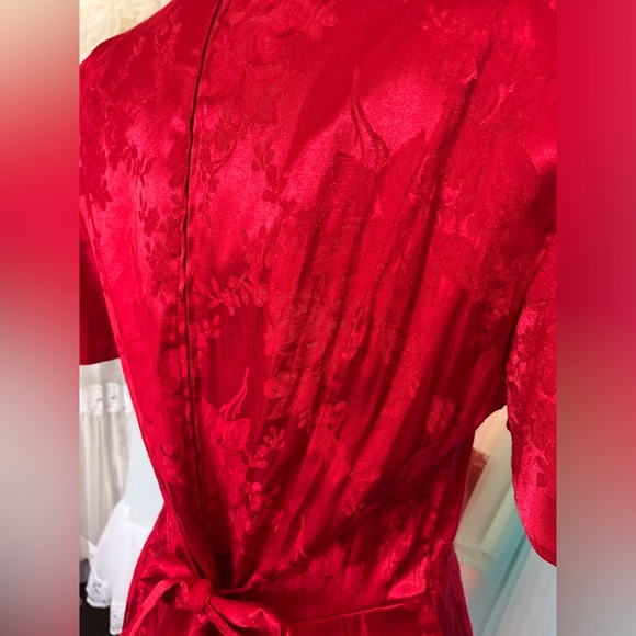 Olivia Rose ❤️ vintage 90s red satin flutter sleeve button front mini dress - Picture 7 of 9